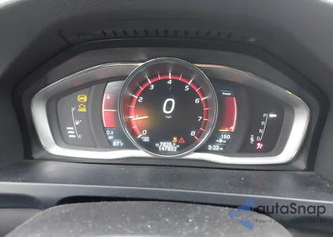 2015 Volvo S60 T5 Premier из США, поврежденный, VIN YV126MFK2F2351345